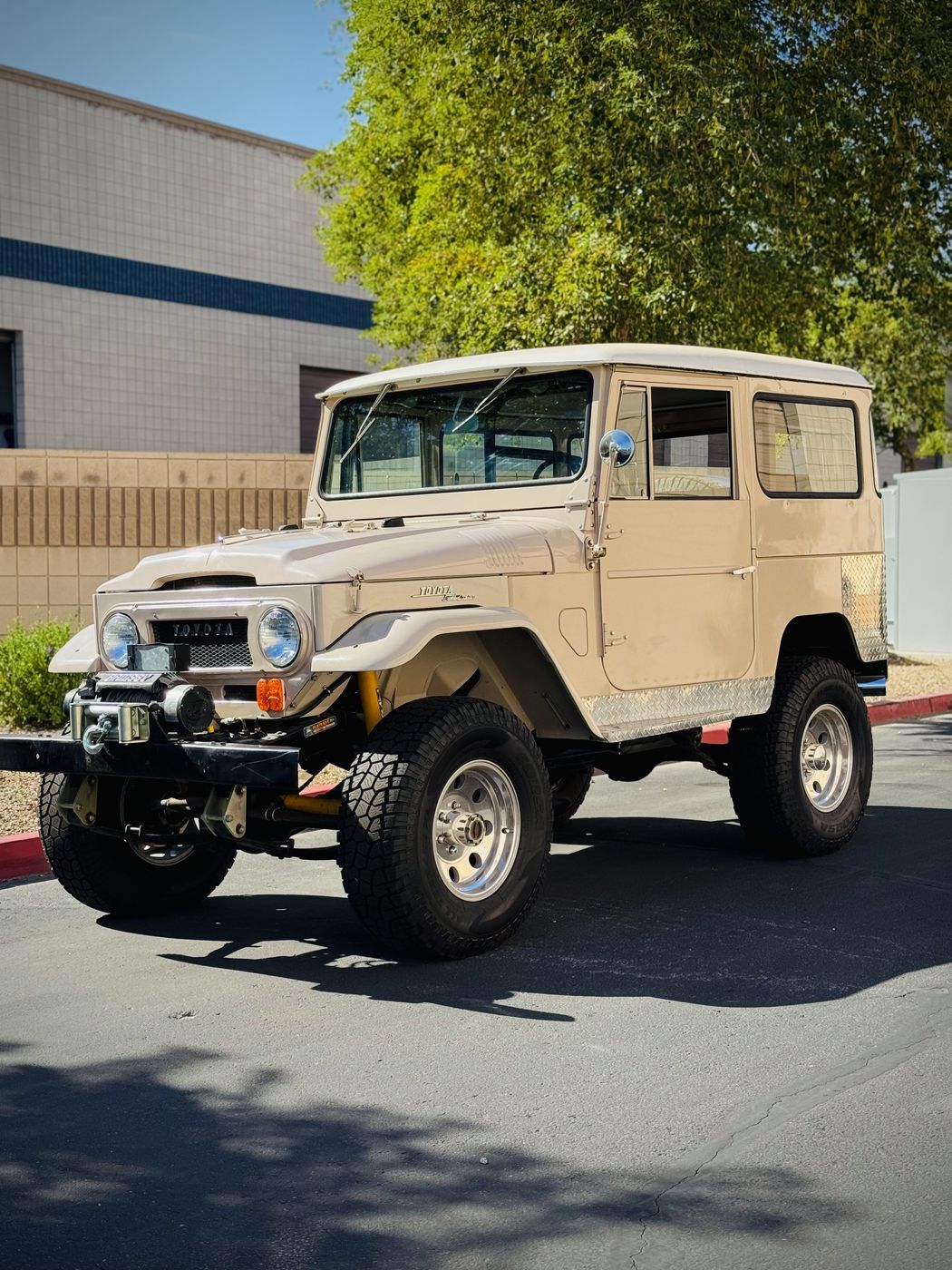 Toyota FJ40